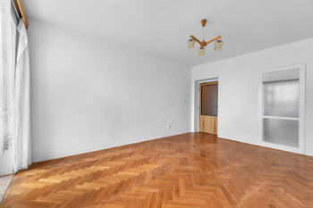 Byt 2+1, Tyršova, Česká Skalice - obývací pokoj - Prodej bytu 2+1 v družstevním vlastnictví 56 m², Česká Skalice