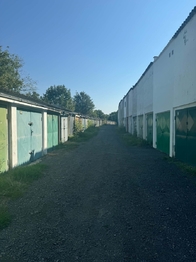 Prodej garáže, Louny