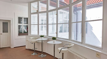 Pronájem kancelářských prostor 255 m², Praha 1 - Malá Strana