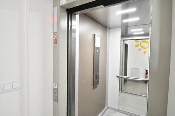 Pronájem bytu 1+kk v osobním vlastnictví 32 m², Hradec Králové