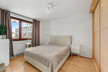 Prodej bytu 2+kk v osobním vlastnictví 54 m², Praha 7 - Holešovice