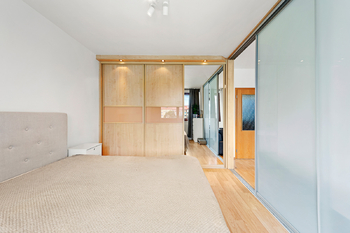 Prodej bytu 2+kk v osobním vlastnictví 54 m², Praha 7 - Holešovice