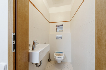 Prodej bytu 2+kk v osobním vlastnictví 54 m², Praha 7 - Holešovice