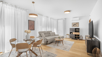 Prodej bytu 2+kk v osobním vlastnictví 64 m², Praha 5 - Smíchov