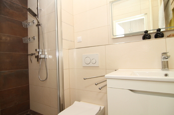 Pronájem bytu 2+1 v osobním vlastnictví 56 m², Nová Role