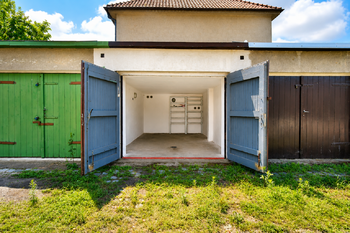 Prodej garáže 19 m², Poděbrady