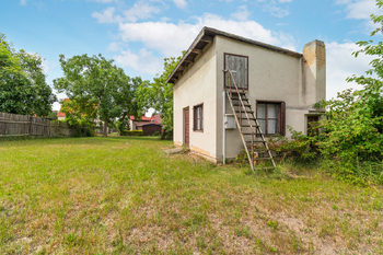 Prodej pozemku 678 m², Břasy