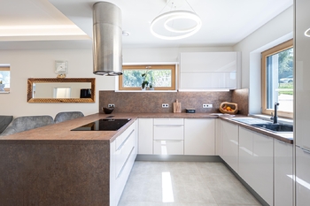 Prodej domu 162 m², Zvánovice