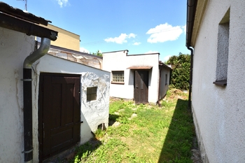 Prodej domu 245 m², Chrást