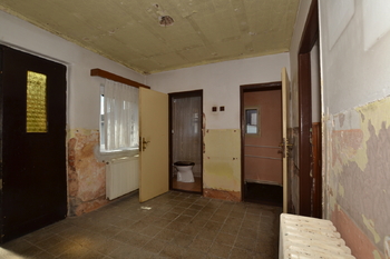 Prodej domu 245 m², Chrást