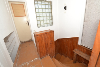 Prodej domu 245 m², Chrást