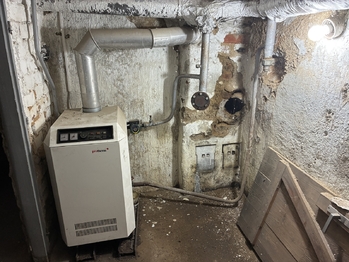 Prodej domu 245 m², Chrást