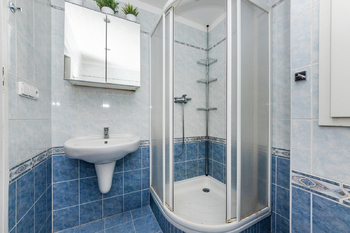 Prodej bytu 2+kk v osobním vlastnictví 41 m², Praha 4 - Michle