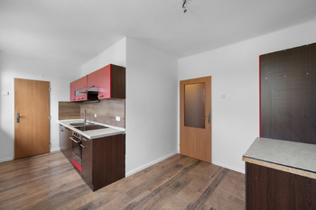 Prodej bytu 2+1 v osobním vlastnictví 60 m², Milenov