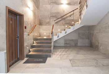 Pronájem kancelářských prostor 80 m², Praha 9 - Horní Počernice
