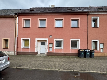 Prodej domu 160 m², Trmice