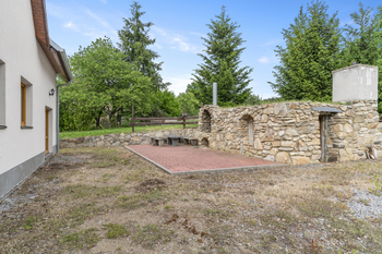 Gril udírna sklep - Prodej domu 170 m², Hrejkovice