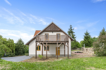JIHOZÁPADNÍ pohled na terasu - Prodej domu 170 m², Hrejkovice
