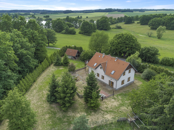 POHLED Z VÝCHODU - Prodej domu 170 m², Hrejkovice