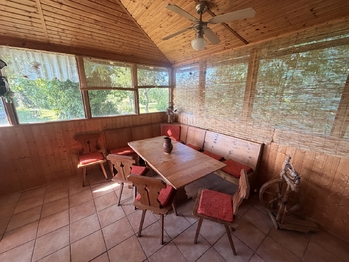 Prodej domu 164 m², Halže