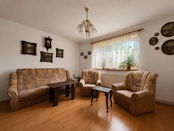Prodej domu 164 m², Halže