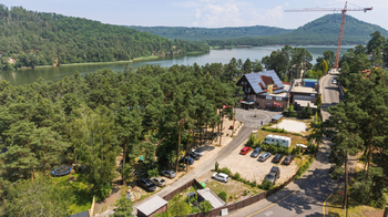Prodej pozemku 3913 m², Doksy
