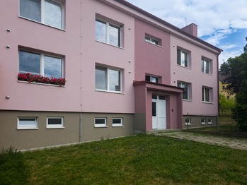 Prodej bytu 2+1 v osobním vlastnictví 62 m², Uherčice