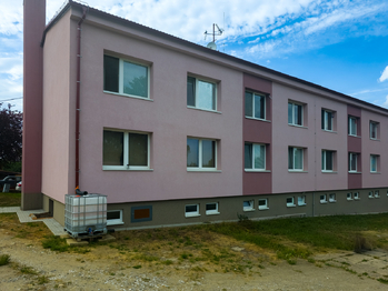 Prodej bytu 2+1 v osobním vlastnictví 62 m², Uherčice