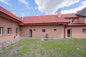 Prodej domu 217 m², Vážany