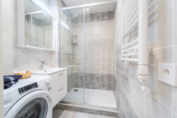 Pronájem bytu 2+kk v družstevním vlastnictví 49 m², Praha 4 - Háje