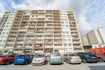 Pronájem bytu 2+kk v družstevním vlastnictví 49 m², Praha 4 - Háje