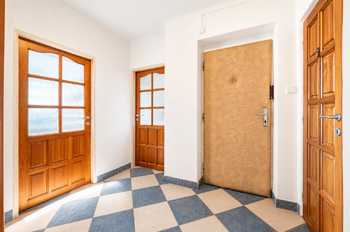 Prodej bytu 4+1 v osobním vlastnictví 73 m², Praha 4 - Záběhlice