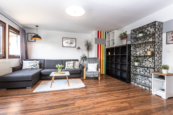 Prodej bytu 3+1 v osobním vlastnictví 62 m², Praha 9 - Vinoř