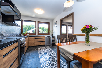 Prodej bytu 3+1 v osobním vlastnictví 62 m², Praha 9 - Vinoř