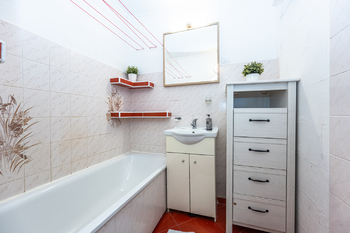 Prodej bytu 3+1 v osobním vlastnictví 62 m², Praha 9 - Vinoř