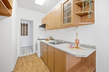 Kuchyně - Prodej bytu 3+1 v osobním vlastnictví 72 m², Praha 4 - Chodov