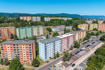 Prodej bytu 3+1 v osobním vlastnictví 80 m², Chomutov