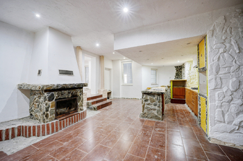 Prodej apartmánu, Všeruby