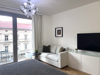 Pronájem bytu 1+kk v osobním vlastnictví 32 m², Praha 8 - Karlín