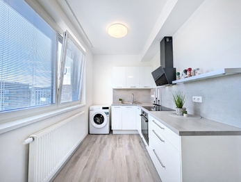 Pronájem bytu 2+kk v družstevním vlastnictví 55 m², Praha 5 - Hlubočepy