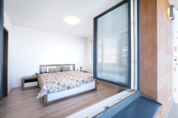 Pronájem bytu 2+kk v družstevním vlastnictví 55 m², Praha 5 - Hlubočepy