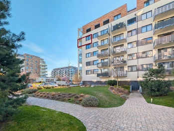 Pronájem bytu 2+kk v družstevním vlastnictví 55 m², Praha 5 - Hlubočepy