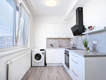 Pronájem bytu 2+kk v družstevním vlastnictví 55 m², Praha 5 - Hlubočepy