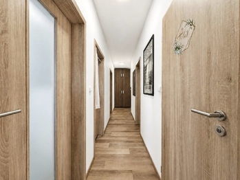 Předsíň - Prodej bytu 4+kk v družstevním vlastnictví 74 m², České Budějovice