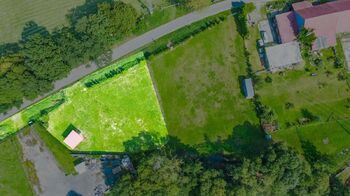 Prodej pozemku 3331 m², Lhenice
