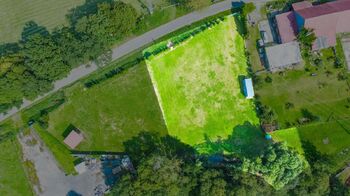 Prodej pozemku 3331 m², Lhenice