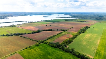 pohled na soubor pozemků - Prodej pozemku 72617 m², Pouzdřany