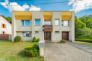 Prodej domu 180 m², Lipov