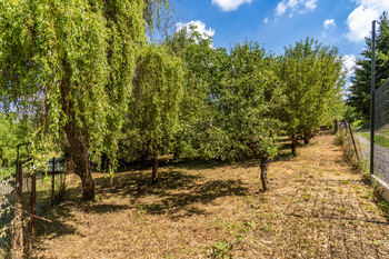 Prodej pozemku 1432 m², Praha 5 - Řeporyje