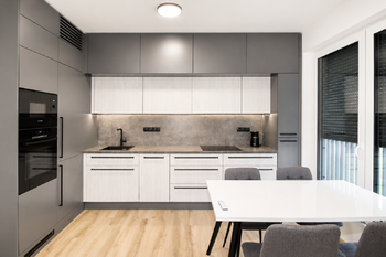 Pronájem bytu 3+kk v osobním vlastnictví 71 m², Praha 9 - Hloubětín